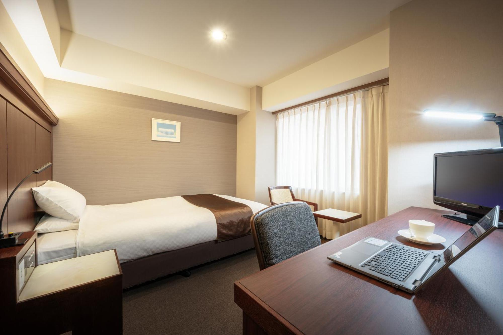 Niigata Grand Hotel Exterior foto